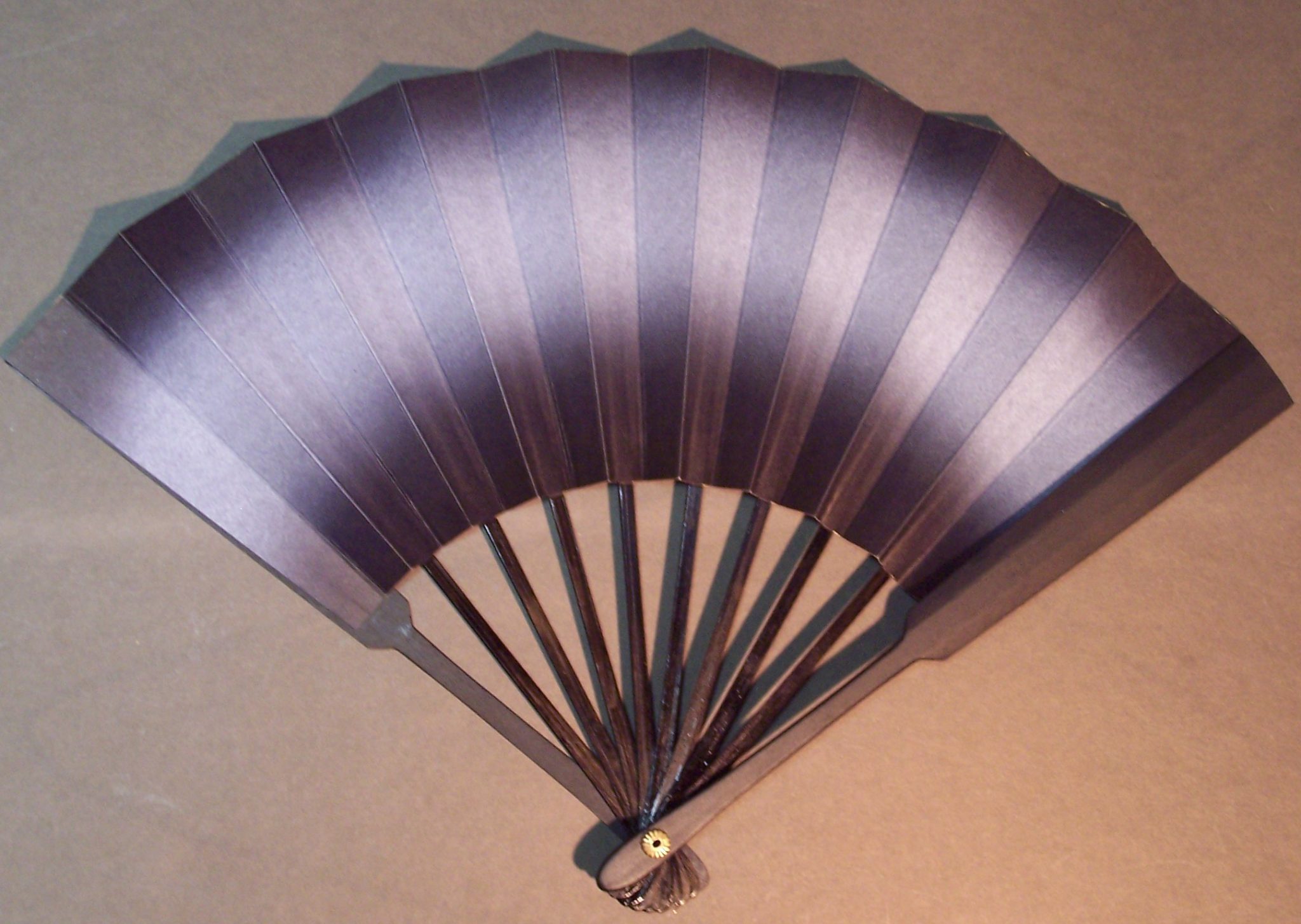 鉄扇料金表 - 京扇子の春吉 [鉄扇と舞扇子の製造販売・特注]